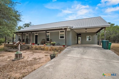 Canyon Lake Home For Sale in Fischer Texas