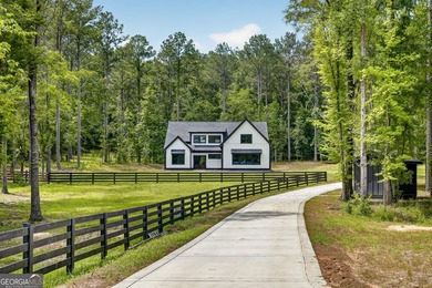 A unique opportunity to own a true LUXURY ESTATE on more than 5 - photo 1