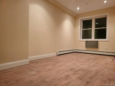 Welcome to 27 Cox Place , a well-maintained, attached brick - photo 3
