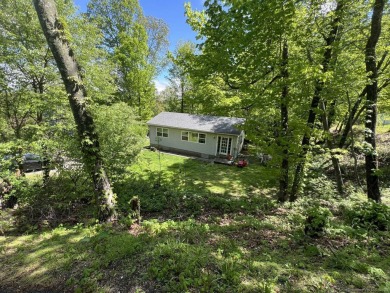 Lake Home Sale Pending in New Fairfield, Connecticut