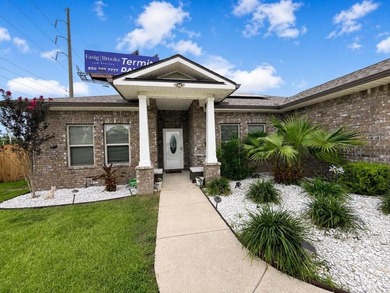 ASSUMABLE 2.75% VA LOAN! Welcome to 2 W Casa Loma. Built in 2021 - photo 7