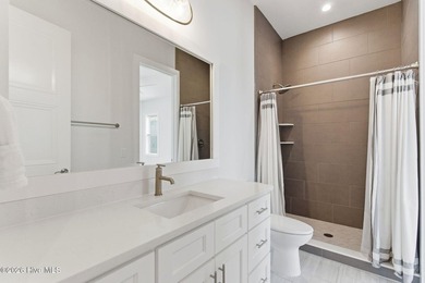 Built in 2022 by Michael Christian Homes on a 0.21 acre - photo 18
