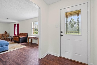 Welcome to the peaceful retreat you have been searching for - photo 2