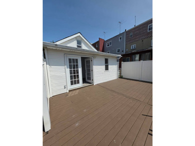 Welcome to 2738 Miles Avenue, Bronx, NY-a charming, move-in - photo 8