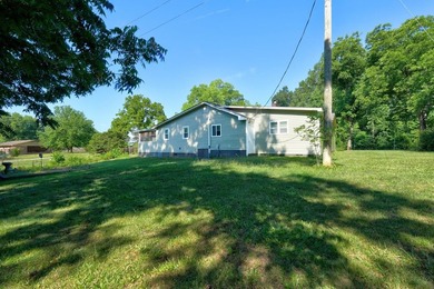 Welcome home to this beautifully updated 4-bedroom, 3-bath - photo 49