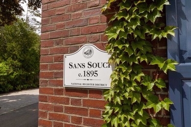 Welcome to Sans Souci, a distinguished circa 1895 Queen Anne - photo 4