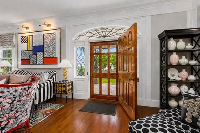 Welcome to Sans Souci, a distinguished circa 1895 Queen Anne - photo 6