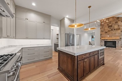 This exceptional new construction home seamlessly blends Old - photo 11