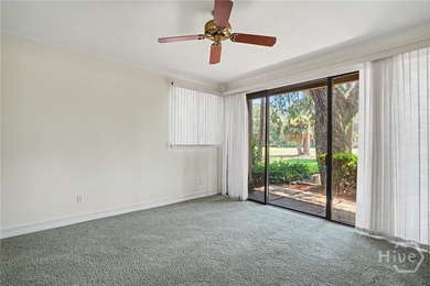 Lovely 3-bedroom, 3 bath, 1840 square feet condo/townhouse in - photo 13
