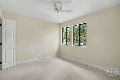 Lovely 3-bedroom, 3 bath, 1840 square feet condo/townhouse in - photo 15