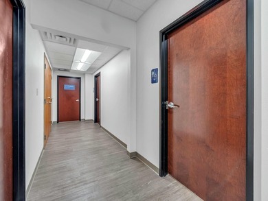 ATTENTION INVESTORS 6.4% CAP RATE on this 2 story CLASS A, FULLY - photo 17