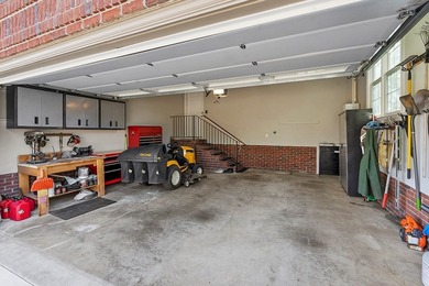 Welcome to this beautifully maintained home located on the 10th - photo 22