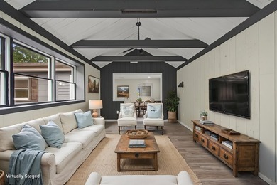 Welcome to this beautifully updated 3-bedroom, 2-bathroom ranch - photo 23