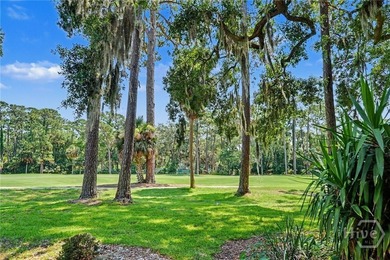 Lovely 3-bedroom, 3 bath, 1840 square feet condo/townhouse in - photo 28