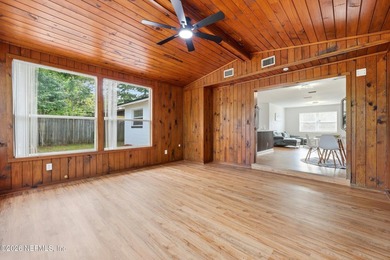 Completely renovated and move-in ready! This beautiful 4-bedroom - photo 34