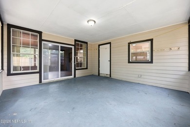 Completely renovated and move-in ready! This beautiful 4-bedroom - photo 36