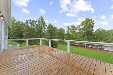 OPEN HOUSE, SUNDAY JULY 19TH 2-4PM. Rarely does a waterfront - photo 36