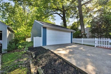 Welcome to 24103 Bruce Dr. This move-in ready 3 bedroom, 2.5 - photo 46