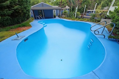 Welcome to this beautifully updated 3-bedroom, 2-bathroom ranch - photo 47