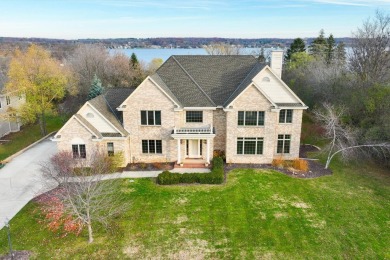 Lake Home For Sale in Pewaukee, Wisconsin