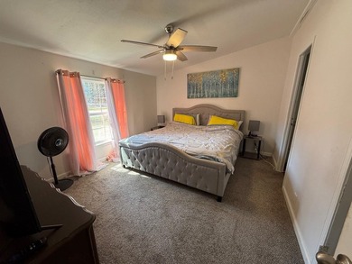 Welcome to 85 E Harborview, ideally positioned in a highly - photo 10