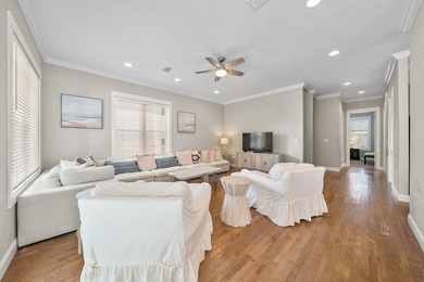 Steps from the iconic sugar-white sands of 30A, 39 Thyme blends - photo 10