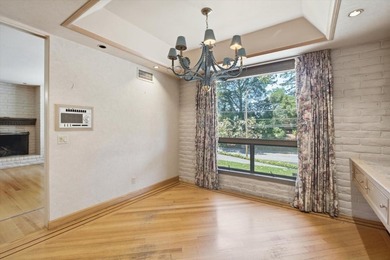 Set above prestigious Dry Creek Road, this legacy estate has - photo 20