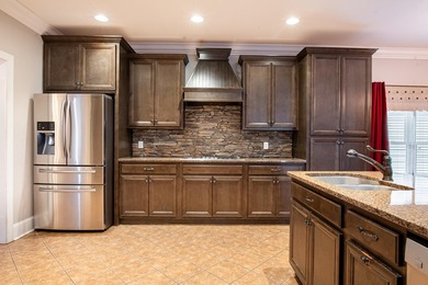 Home is currently under contingent contract with 48 hour first - photo 22