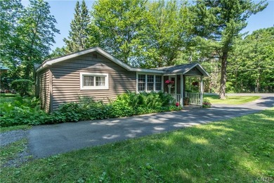 Come check out this charming and cozy 2-bedroom cottage just a - photo 5