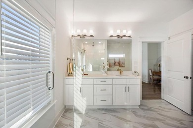 **OPEN HOUSE | TUES-SAT 10:00-4:00** *Please check in with agent - photo 30