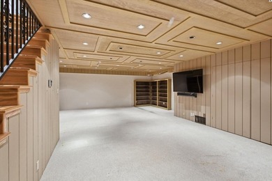Set above prestigious Dry Creek Road, this legacy estate has - photo 34