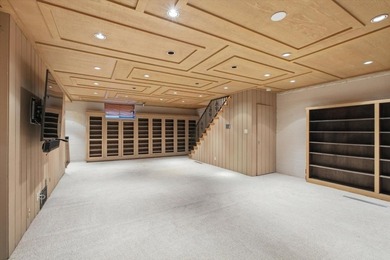 Set above prestigious Dry Creek Road, this legacy estate has - photo 36