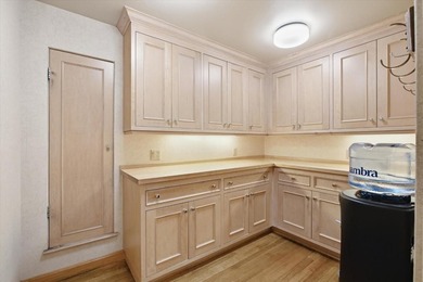 Set above prestigious Dry Creek Road, this legacy estate has - photo 41