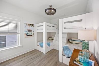 **OPEN HOUSE | TUES-SAT 10:00-4:00** *Please check in with agent - photo 42