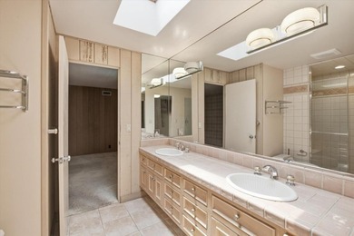 Set above prestigious Dry Creek Road, this legacy estate has - photo 50