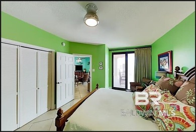 Fantastic Views from this 9th Floor Corner Unit! Four Seasons is - photo 13