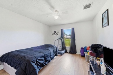 Don't miss this well-maintained 3-bedroom, 2-bath, 2-car garage - photo 25