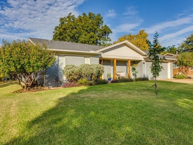 Benbrook Lake Home For Sale in Benbrook Texas