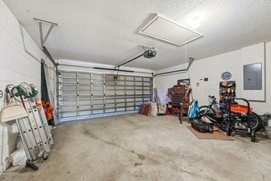Don't miss this well-maintained 3-bedroom, 2-bath, 2-car garage - photo 42