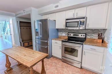 Experience the best of Gulf Coast living in this beautifully - photo 4