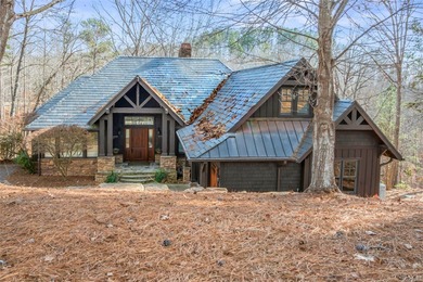 Perched on 1.62 acres in the Old Edwards Reserve at Lake Keowee - photo 5