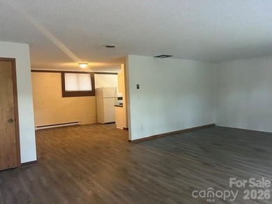 Enjoy lake living in this 2 bed, 2 bath home on beautiful High - photo 2