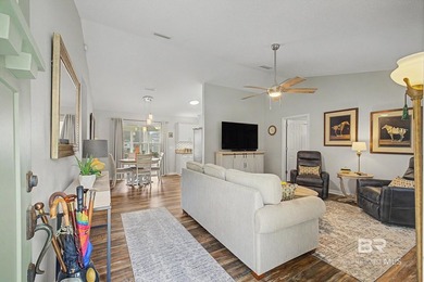 Gorgeous Coastal Home with exceptional craftsmanship and - photo 12