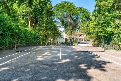 Welcome to an extraordinary opportunity to own a magnificent - photo 7