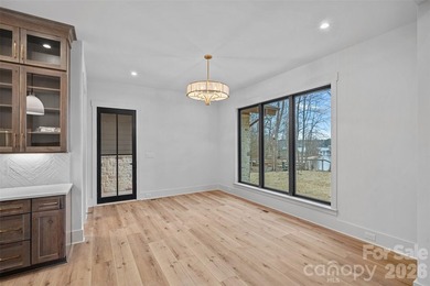 Beautiful Custom Waterfront Home - No HOA! Exceptional custom - photo 19