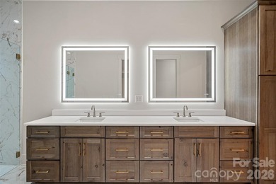Beautiful Custom Waterfront Home - No HOA! Exceptional custom - photo 22