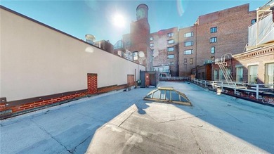 Welcome to your future haven at 100 Prince Street, Penthouse - photo 25