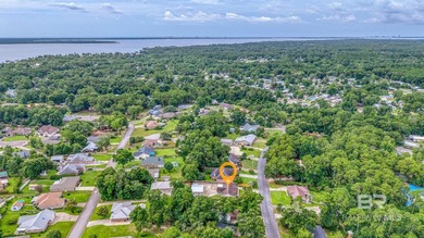 Gorgeous Coastal Home with exceptional craftsmanship and - photo 31