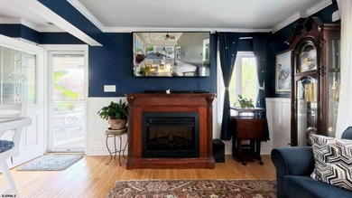 Located just a short walk to Cape May's beautiful beaches and - photo 34