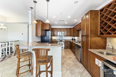 Luxury 7th-floor 3BR/3BA condo with breathtaking Gulf and Little - photo 5